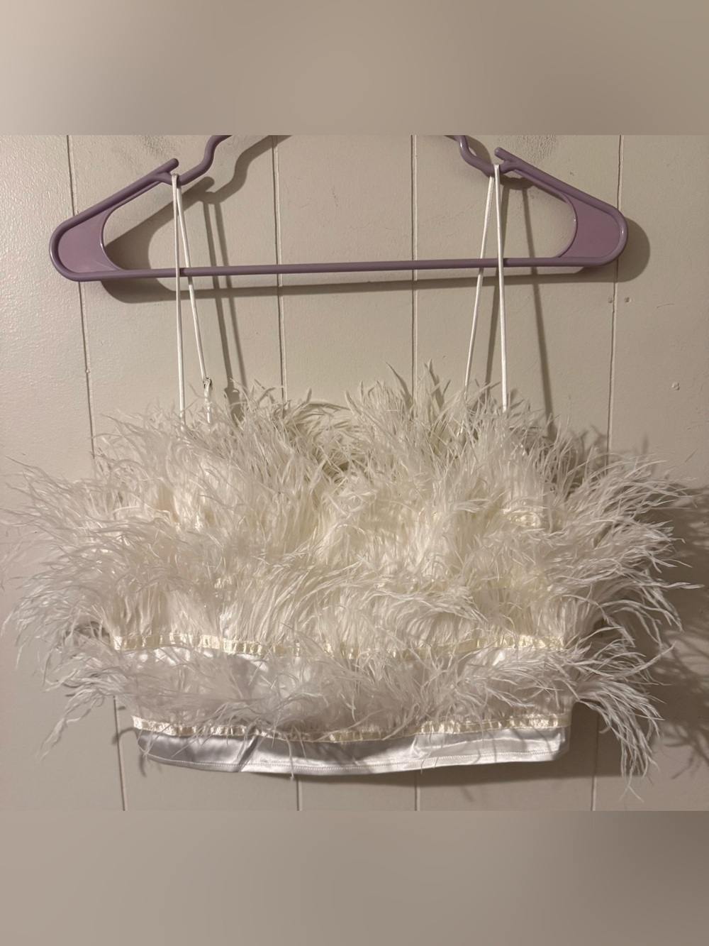 Storia NWT Cropped Feather Top White, M